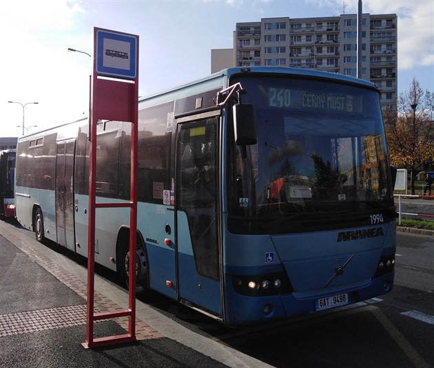 Dopravce Aranea jako subdodávka na lince 240 dopravce Arriva City na trase Háje - Černý Most. Na lince 203 jsou na dvou pořadí k vidění autobusy Gumdrop a na lince 194 na jednom pořadí autobus ČSAD České Budějovice.
