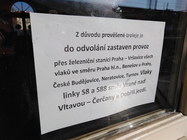 Porucha trakčního vedení