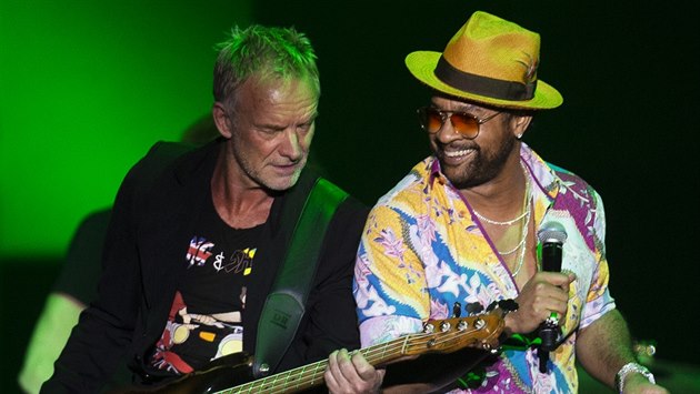 Sting a Shaggy na společném koncertu v pražském Foru Karlín 16. listopadu 2018 Sting a Shaggy na společném koncertu v pražském Foru Karlín 16. listopadu 2018