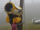 Na Harusově kopci v Novém Městě na Moravě už minulý týden připravovali dvě... Na Harusově kopci v Novém Městě na Moravě už minulý týden připravovali dvě...