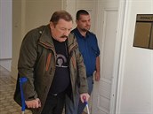 Za zmrzačení motykou si muž odpyká 10 let Za zmrzačení motykou si muž odpyká 10 let