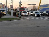 V anketě serveru vymoly.cz „vyhrály“ jihočeskou část díry na křižovatce ulic... V anketě serveru vymoly.cz „vyhrály“ jihočeskou část díry na křižovatce ulic...