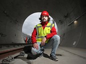 Šéfem ražby nejdelšího železničního tunelu v ČR z Kyšic do Plzně je Štefan Ivor. Šéfem ražby nejdelšího železničního tunelu v ČR z Kyšic do Plzně je Štefan Ivor.