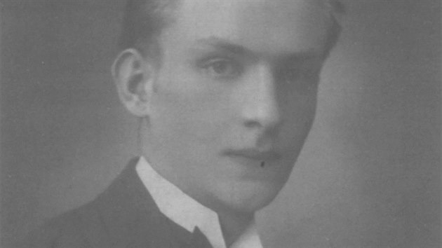 Vclav Morvek, pozdji tbn kapitn a len legendrn odbojov skupiny Ti Krlov, v dob, kdy studoval na gymnziu v Koln. Chodil sem v letech 1915 a 1923.