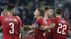 Čeští fotbalisté oslavují, Jakub Jankto (vpravo) právě dal gól v přípravě v... Čeští fotbalisté oslavují, Jakub Jankto (vpravo) právě dal gól v přípravě v...