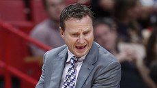 Washingtonský trenér Scott Brooks nesouhlasí s rozhodími.