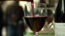 Je to skvělý ročník. V Paříži načali letošní beaujolais nouveau (15. listopadu... Je to skvělý ročník. V Paříži načali letošní beaujolais nouveau (15. listopadu...