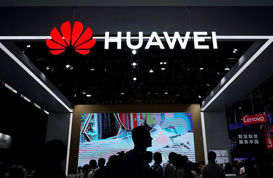Znaka Huawei na veletrhu Consumer Electronics Show v anghaji