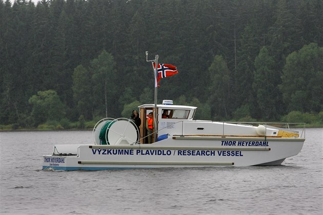 Na výstav bude k vidní i speciální výzkumná lo vdc Thor Heyerdahl.