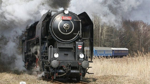 Parní lokomotiva řady 475.1 (exemplář 475.101) Parní lokomotiva řady 475.1 (exemplář 475.101)