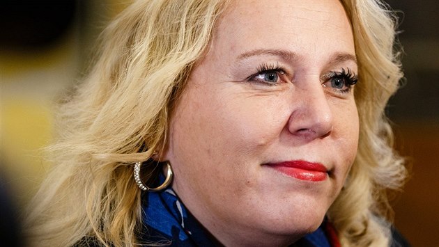 Ministryně pro místní rozvoj Klára Dostálová Ministryně pro místní rozvoj Klára Dostálová