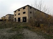 Pohled na bývalé vojenské sklady u Velkomoravské ulice v Olomouci, které jsou... Pohled na bývalé vojenské sklady u Velkomoravské ulice v Olomouci, které jsou...