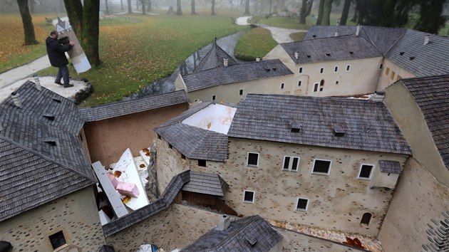 V miniaturparku Boheminium v Marinskch Lznch vystavuj i model loketskho hradu.