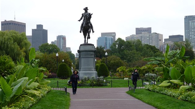 Legendrn Freedom Trail (Cesta svobody) vede skrz Boston Common - nejstar veejn park USA (od roku 1634)  kdysi poln tbor Brit.