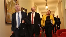 Ministři Richard Brabec, Dan Ťok a Klára Dostálová přicházejí na jednání vlády.... Ministři Richard Brabec, Dan Ťok a Klára Dostálová přicházejí na jednání vlády....
