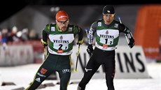 Fabian Riessle z Německa (vpředu) pronásledovaný Yoshitem Watabem z Japonska... Fabian Riessle z Německa (vpředu) pronásledovaný Yoshitem Watabem z Japonska...