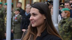 Osmnáctiletá Vendula Vytinová na svém činu nevidí nic zvláštního. Studuje totiž... Osmnáctiletá Vendula Vytinová na svém činu nevidí nic zvláštního. Studuje totiž...