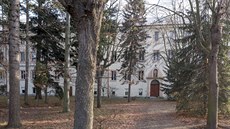 Řádové sestry se ve slatiňanském klášteře staraly o mentálně postižené děti od... Řádové sestry se ve slatiňanském klášteře staraly o mentálně postižené děti od...