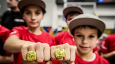 Děti ze Švihova si odnesly prsteny pro vítěze české Jr. NBA. Děti ze Švihova si odnesly prsteny pro vítěze české Jr. NBA.