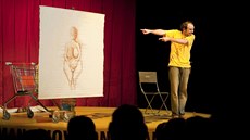 Jakub Slach v populární inscenaci Caveman Jakub Slach v populární inscenaci Caveman