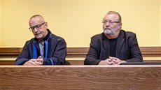 Rostislav Všetečka u Krajského soudu v Hradci Králové (22. 11. 2018) Rostislav Všetečka u Krajského soudu v Hradci Králové (22. 11. 2018)