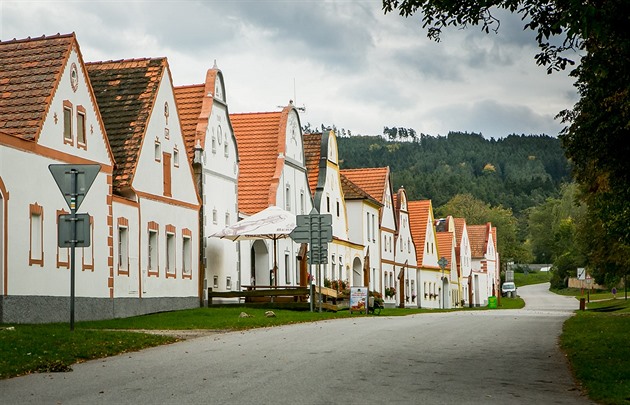 O zapsání Holaovic do seznamu svtového kulturního ddictví rozhodla...