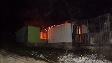 Na východním Slovensku shořel dům, v plamenech zůstalo pět lidí (30.11.2018) Na východním Slovensku shořel dům, v plamenech zůstalo pět lidí (30.11.2018)