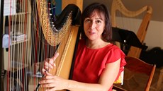 Martina Fryčová hrála na harfu na akcích v nejprestižnějších pražských... Martina Fryčová hrála na harfu na akcích v nejprestižnějších pražských...