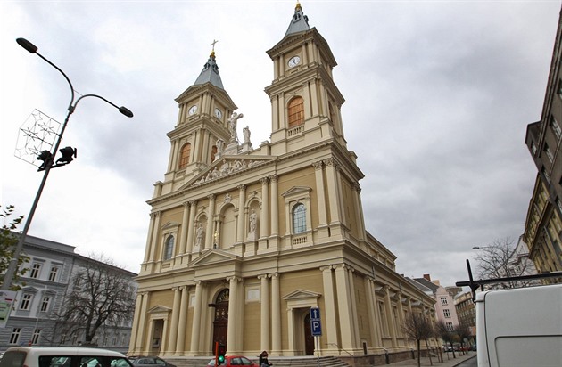 Opravená dominanta centra Ostravy - katedrála Boského Spasitele. (20....