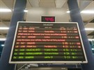 Zpoždění vlaků Ostrava hl. nádraží - Praha hl. nádraží, námraza na trakčním vedení Zpoždění vlaků Ostrava hl. nádraží - Praha hl. nádraží, námraza na trakčním vedení