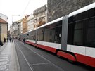 Před dvanáctou hodinou nastala "mírná" zácpa tramvají od věže až skoro po Václavské náměstí. Před dvanáctou hodinou nastala "mírná" zácpa tramvají od věže až skoro po Václavské náměstí.
