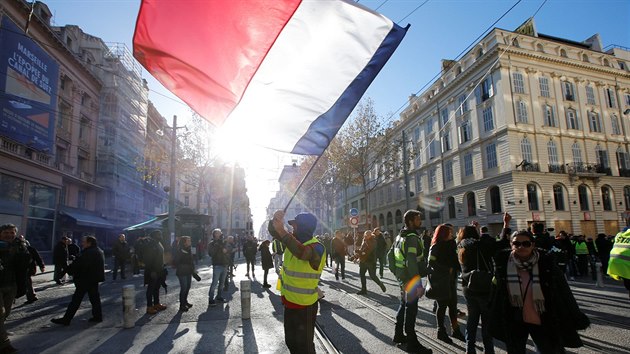 Ve Francii vypukly v sobotu dal nsiln protesty, kter jsou dalm pokraovnm souasn vlny demonstrac.