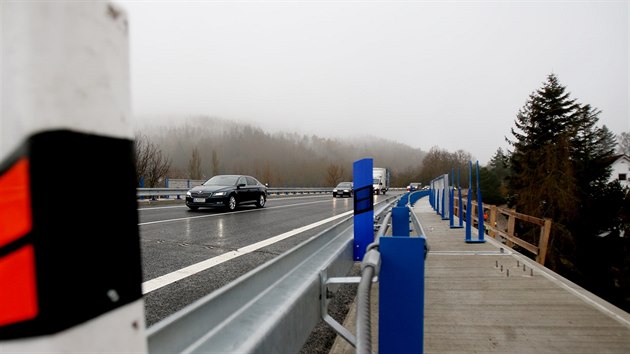 Silnii dokonili stavbu mostu na silnici  I/43 u ern Hory. Nklady in 64 milion korun. (7. prosince 2018)