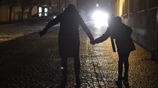 Ledovka 2. prosince 2018 večer v Mikulově na Břeclavsku. Ledovka 2. prosince 2018 večer v Mikulově na Břeclavsku.
