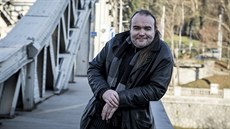 Vstup do velkého města Vítězslavu Konevalovi symbolizuje Sýkorův most. Vstup do velkého města Vítězslavu Konevalovi symbolizuje Sýkorův most.