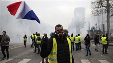Ve Francii vypukly 8. 12. další násilné protesty. Policie v centru Paříže... Ve Francii vypukly 8. 12. další násilné protesty. Policie v centru Paříže...