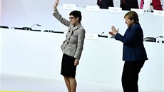 Nová pedsedkyn CDU Annegret Krampová-Karrenbauerová