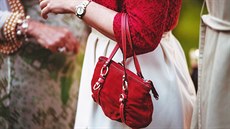 Kabelka z Itálie? Odhalte nástrahy nakupování v zahraničních e-shopech Kabelka z Itálie? Odhalte nástrahy nakupování v zahraničních e-shopech