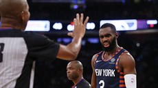 Tim Hardaway Jr. (3) z New Yorku si nemyslí, e by v zápase s Washingtonem...