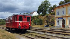 Motorový vůz M 131.1513 ve stanici Vejprty na trati 137 Motorový vůz M 131.1513 ve stanici Vejprty na trati 137