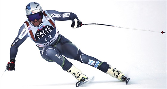 Norský lya Aksel Lund Svindal v superobím slalomu ve Val Garden.