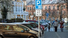 Systém parkování v Chebu projde některými změnami. Celoroční parkovací karta... Systém parkování v Chebu projde některými změnami. Celoroční parkovací karta...