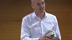 Technický manažer Plzeňského Prazdroje Václav Švorc ukazuje, kde se mohou... Technický manažer Plzeňského Prazdroje Václav Švorc ukazuje, kde se mohou...