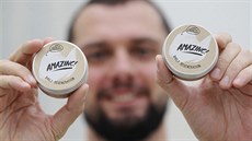 Vymyslel a vyrobil unikátní krém, dnes prodává do celého světa Vymyslel a vyrobil unikátní krém, dnes prodává do celého světa