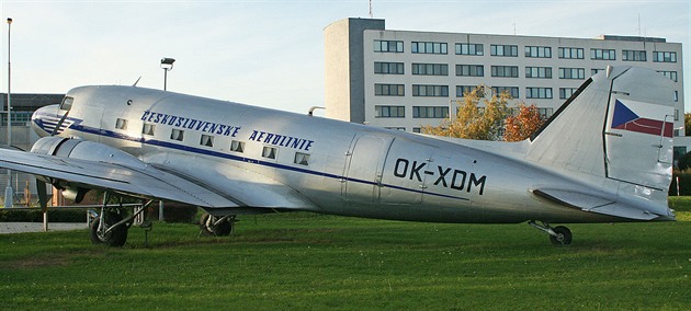 Podobný typ stroje (Dakota) byl nasazen i na osudný let OK-584 Podobný typ stroje (Dakota) byl nasazen i na osudný let OK-584