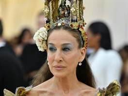 Sarah Jessica Parker arrives for the 2018 Met Gala on May 7, 2018, at the...