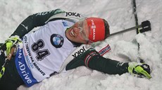 Vyčerpaná Laura Dahlmeierová z Německa dorazila do cíle sprintu v Novém Městě... Vyčerpaná Laura Dahlmeierová z Německa dorazila do cíle sprintu v Novém Městě...
