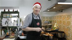 Sedmačtyřicetiletý Rémi Decroix v sobě kromě kuchaře nezapře ani duši klauna. Sedmačtyřicetiletý Rémi Decroix v sobě kromě kuchaře nezapře ani duši klauna.