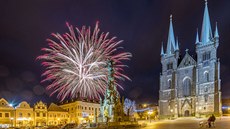 Chrudim vítá nový rok už řadu let ohňostrojem odpáleným z Klášterních zahrad. Chrudim vítá nový rok už řadu let ohňostrojem odpáleným z Klášterních zahrad.