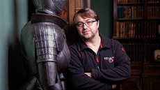 Dvě třetiny času zabere Liboru Knížkovi administrativa. „Kromě ekonoma,... Dvě třetiny času zabere Liboru Knížkovi administrativa. „Kromě ekonoma,...
